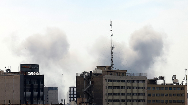 伊朗称美以袭击已致192名学生和老师死亡 伊朗称美以袭击已致192名学生和老师死亡