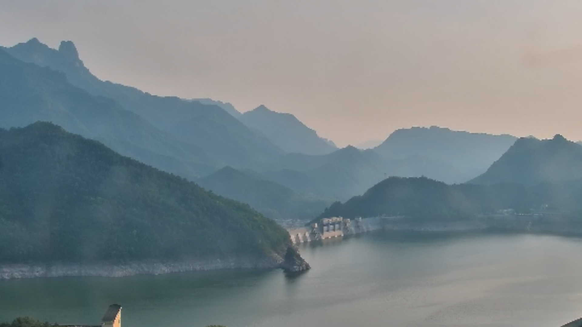 慢直播｜山藏平湖 日暮归舟 守候密云雾灵山庄朝暮流转