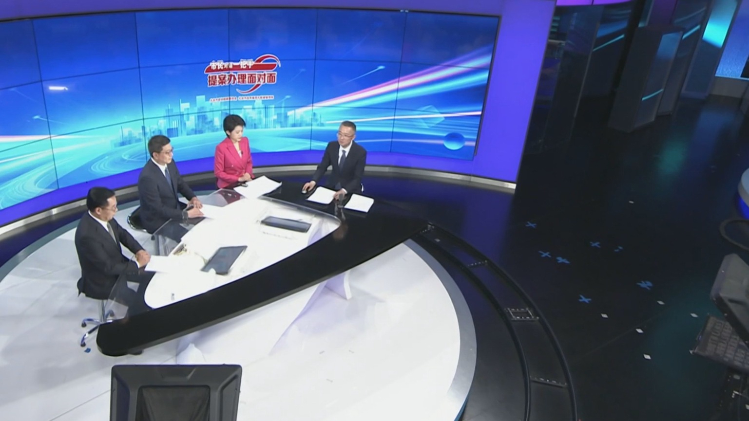 “市民对话一把手 提案办理面对面”访谈节目4月23日全网推出 “市民对话一把手 提案办理面对面”访谈节目4月23日全网推出