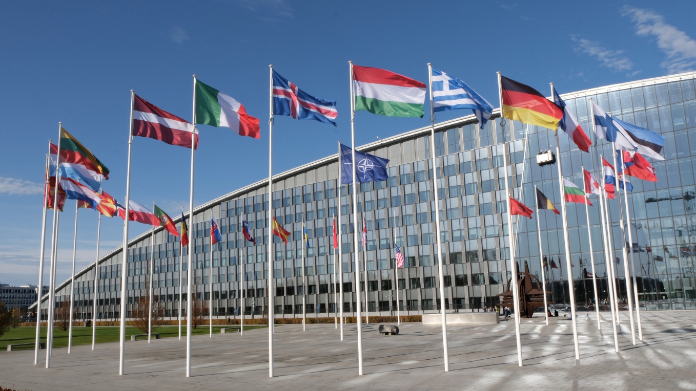 中东战局盟友拒“下场”，特朗普称美国或不再支持北约