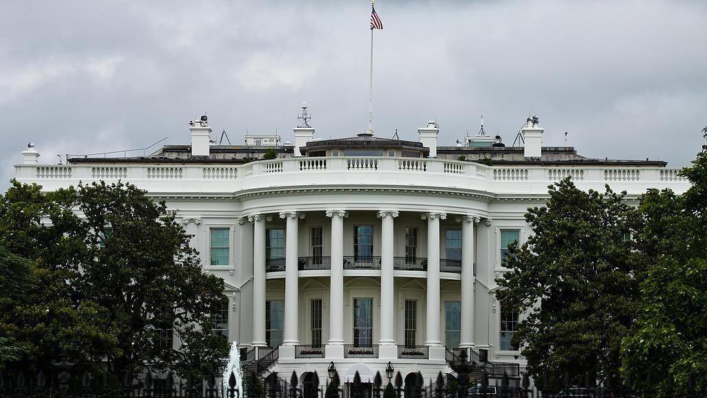 特朗普签署公告 进一步限制外国公民入境美国