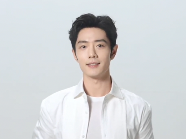 速来接收肖战的马年祝福！