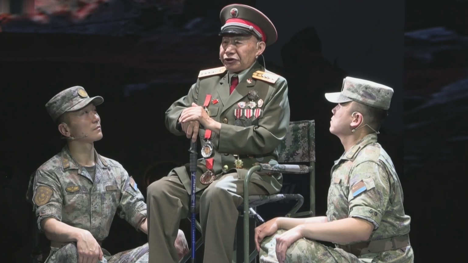“老兵宣讲进军营”报告会在京举办