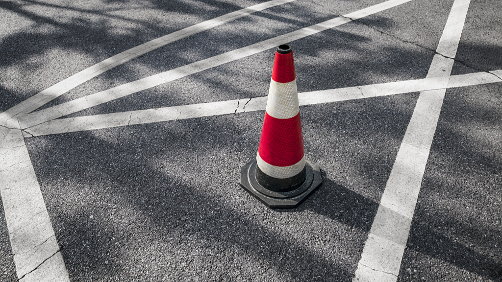 低温雨雪冰冻登场，多条国省干线局部路段封闭管控