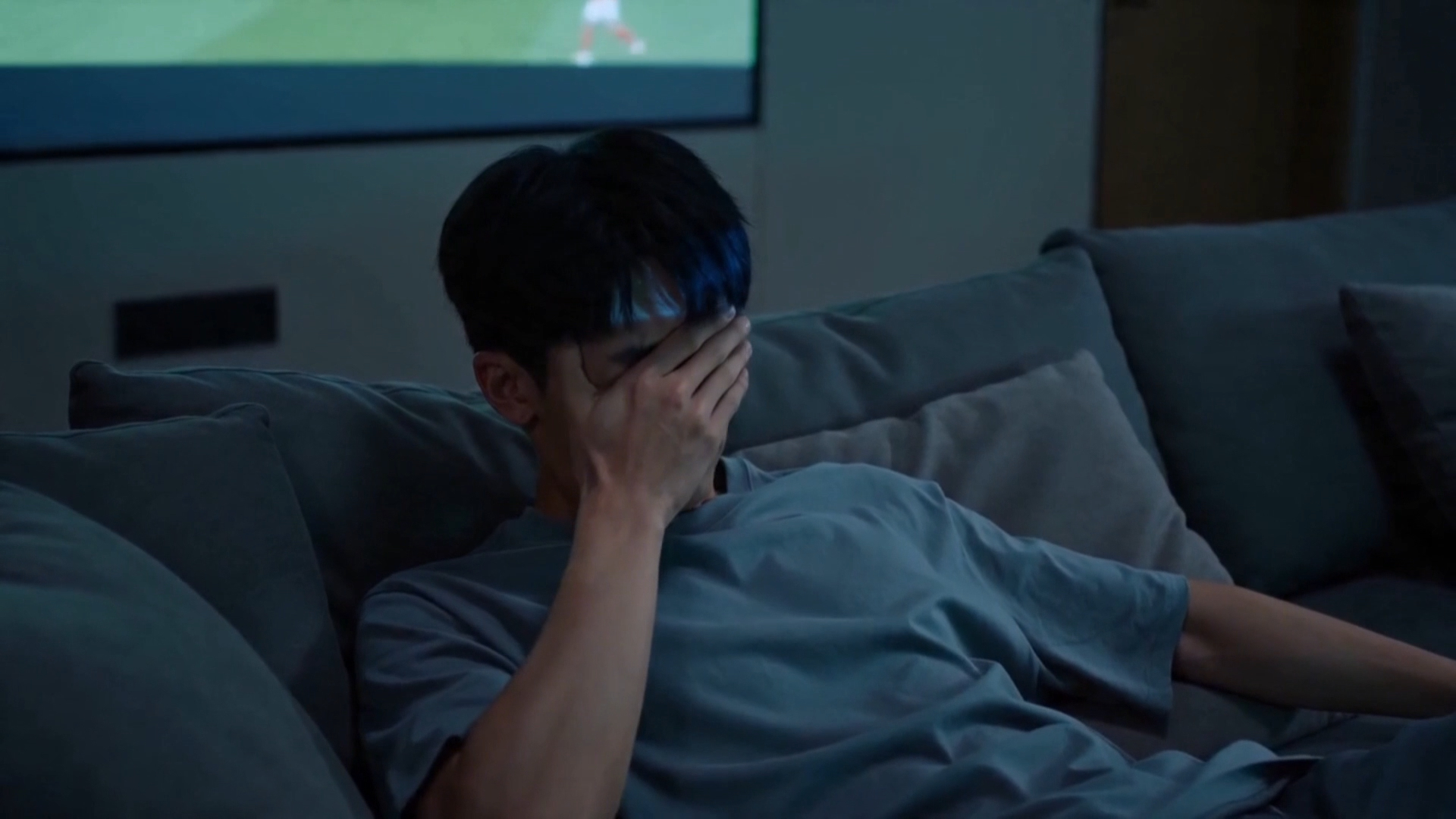 熬夜看球不伤身？科学补觉攻略来啦！
