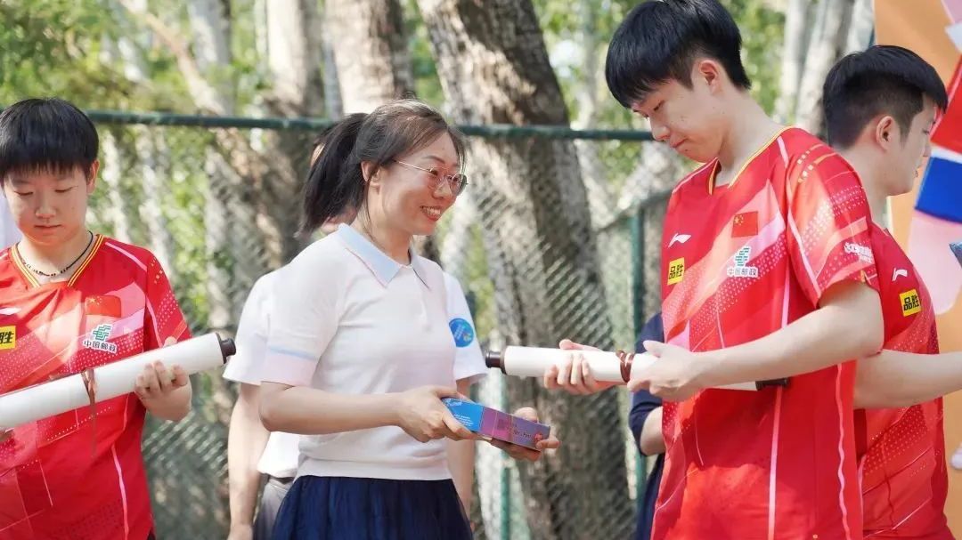 王楚钦:邀请大家一起来石景山首钢园领略乒乓球的速度与激情! 王楚钦:邀请大家一起来石景山首钢园领略乒乓球的速度与激情!