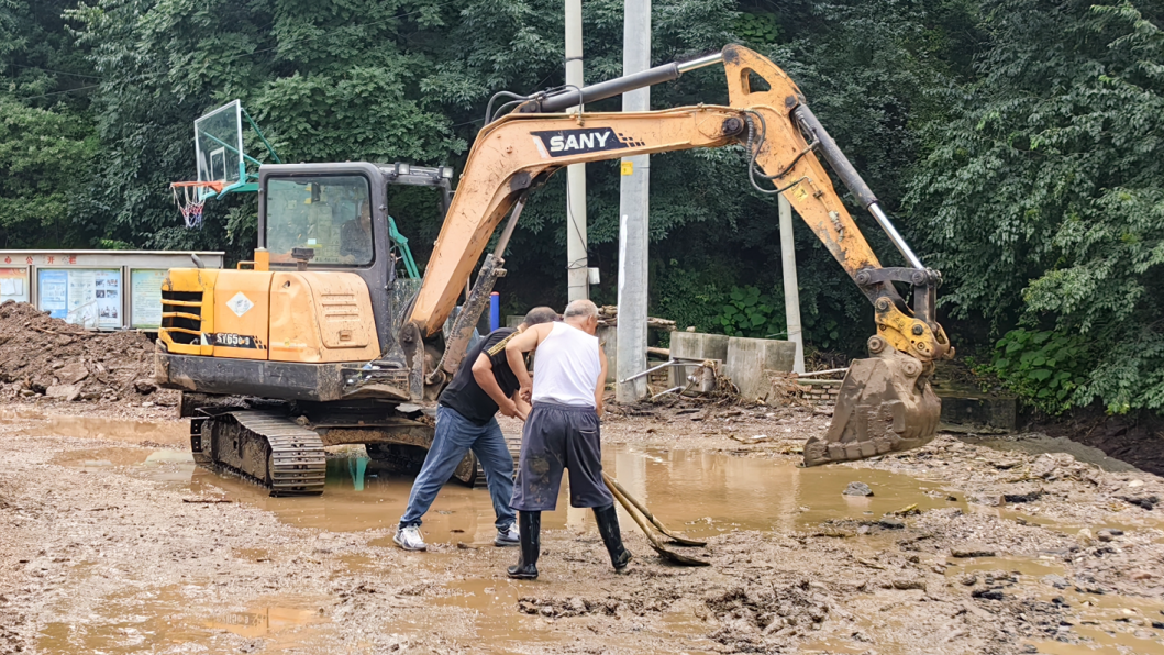 宝山镇积极开展灾后恢复工作