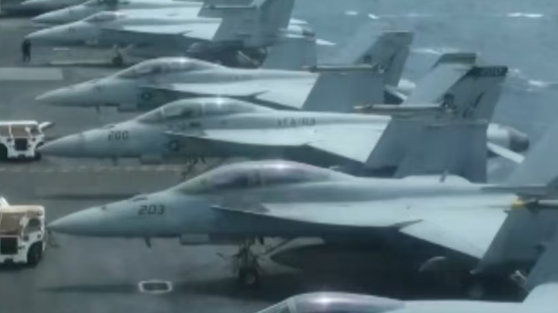 美航母群就位 伊朗严阵以待 中东紧张局势再升级 美航母群就位 伊朗严阵以待 中东紧张局势再升级