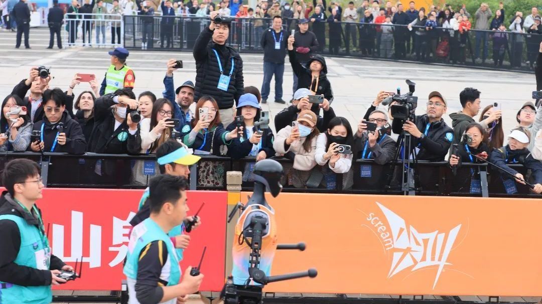 明年,我们将看到什么样的机器人马拉松? 明年,我们将看到什么样的机器人马拉松?