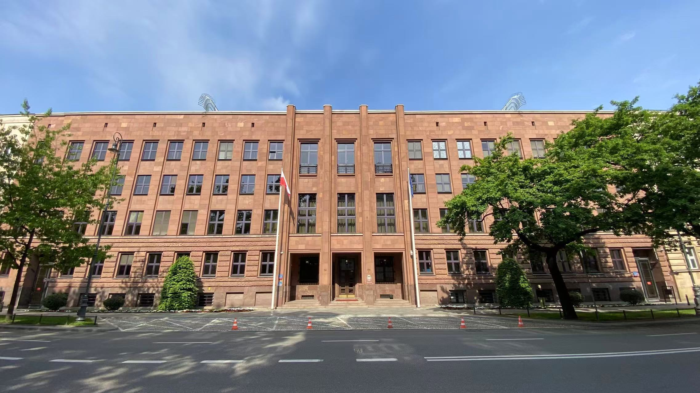 波兰召见白俄罗斯外交官 抗议气球进入领空事件 波兰召见白俄罗斯外交官 抗议气球进入领空事件