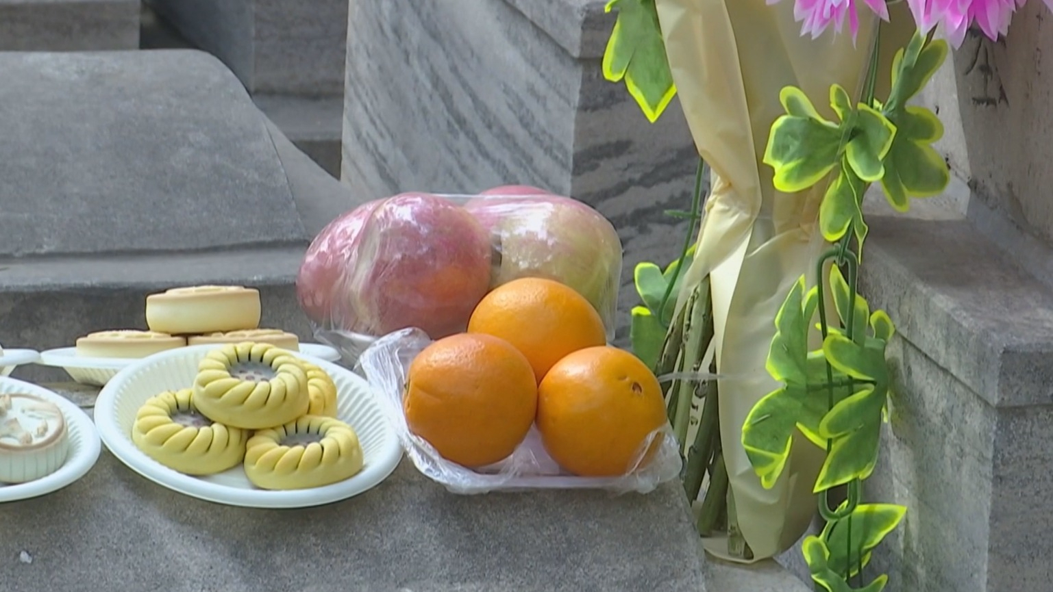 一捧菊 一盒糕 见证殡葬新风 一捧菊 一盒糕 见证殡葬新风