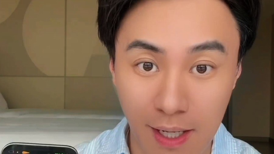 艺人阿雅“像素级”抄袭 视频博主发声控诉 艺人阿雅“像素级”抄袭 视频博主发声控诉