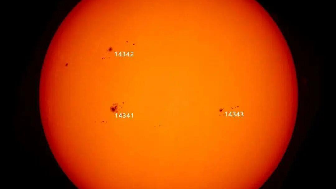 太阳X级耀斑爆发！或在今明两天！到底有什么影响？