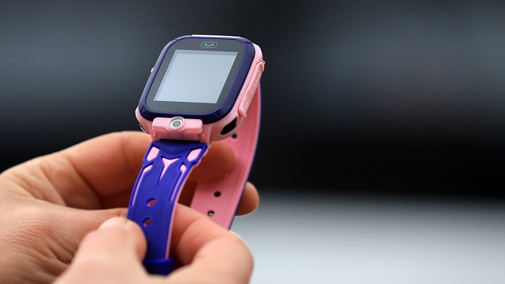 警惕儿童智能手表“手机化”倾向 警惕儿童智能手表“手机化”倾向