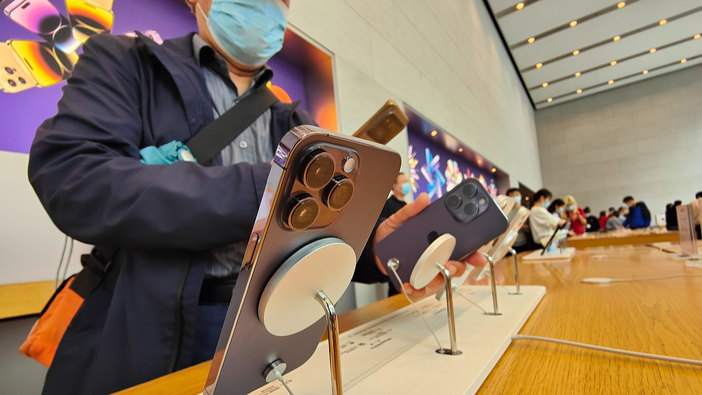 手机即将全面涨价?已登上热搜! 手机即将全面涨价?已登上热搜!