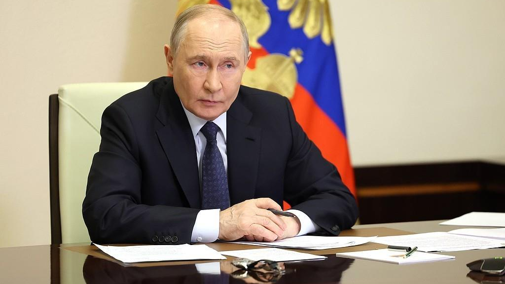 普京与伊朗总统通话 讨论中东局势及双边合作 普京与伊朗总统通话 讨论中东局势及双边合作