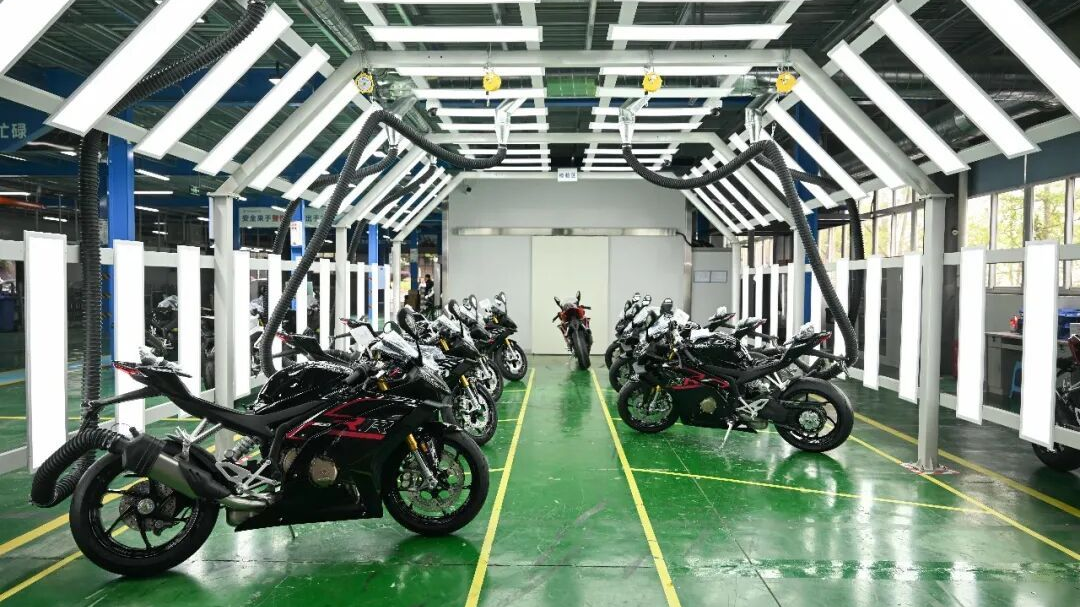 为何是重庆？张雪机车的“骑”迹密码