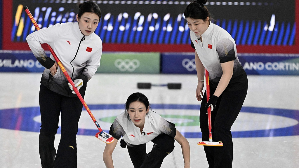 惊天逆转！中国冰壶女队8比7击败意大利