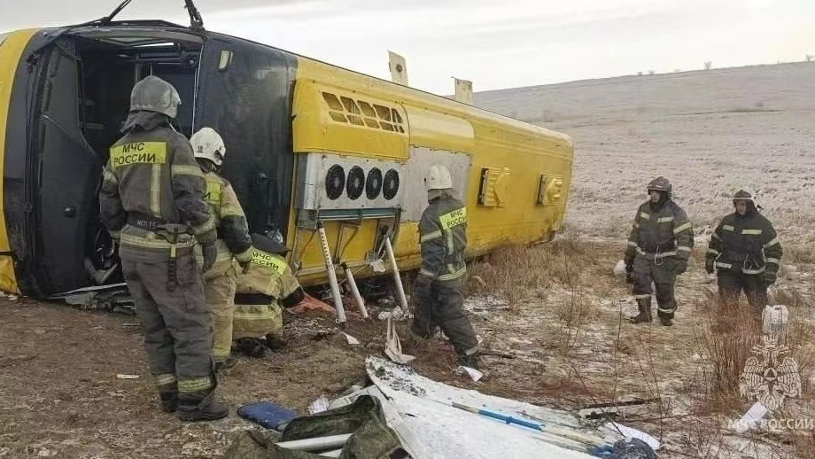 俄罗斯远东交通事故中受伤的中国人已有14人回国治疗 俄罗斯远东交通事故中受伤的中国人已有14人回国治疗