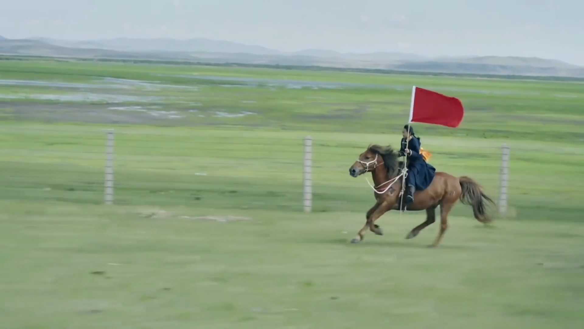 12岁小孩姐策马巡边好飒