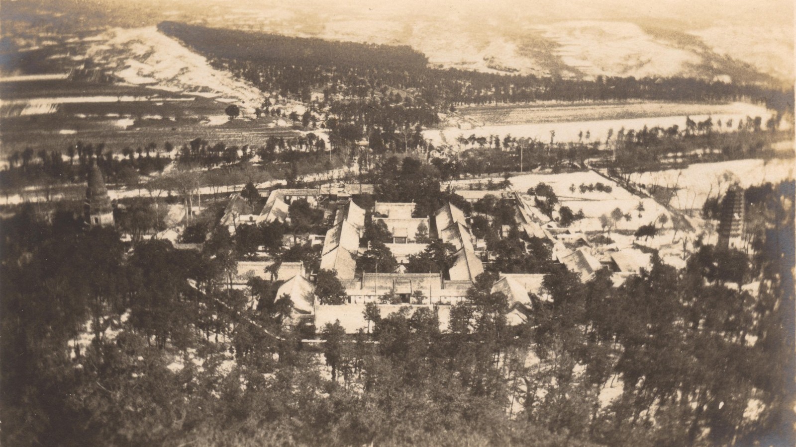 【云居百科】《石经寺释迦佛舍利塔记》碑文中“一步”之谜