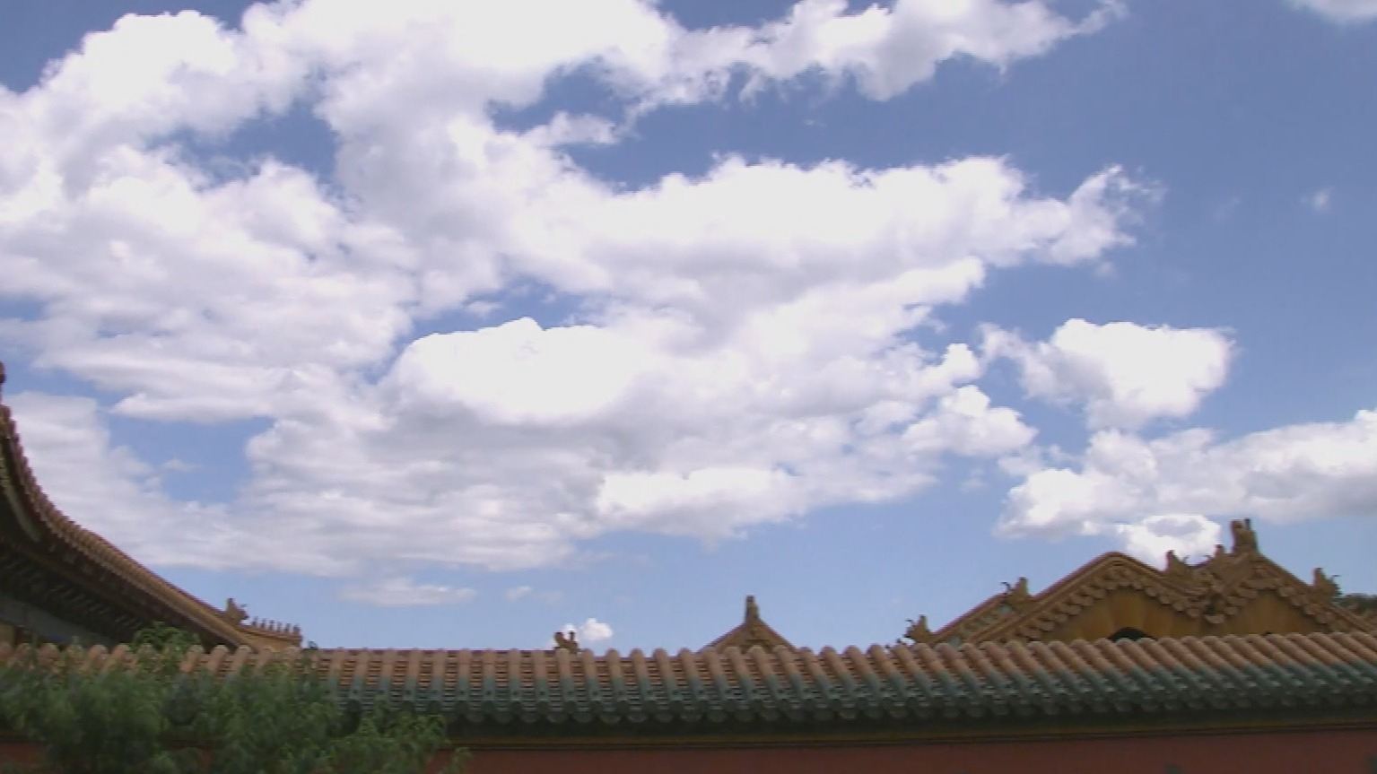 持续深化大气污染联防联控机制 京津冀三地高标准打好蓝天保卫战