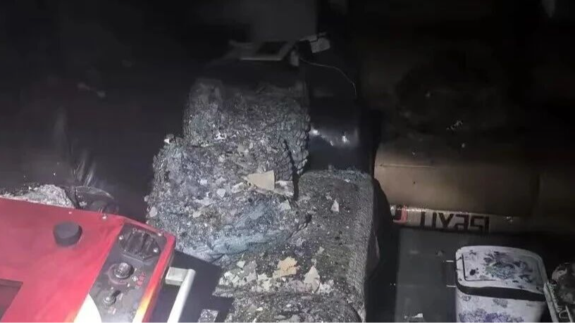 警惕！朝阳区一居民因点蜡烛悼念引发火灾，消防紧急救出两人