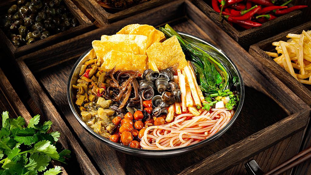 科学家成功研发出无臭螺蛳粉！