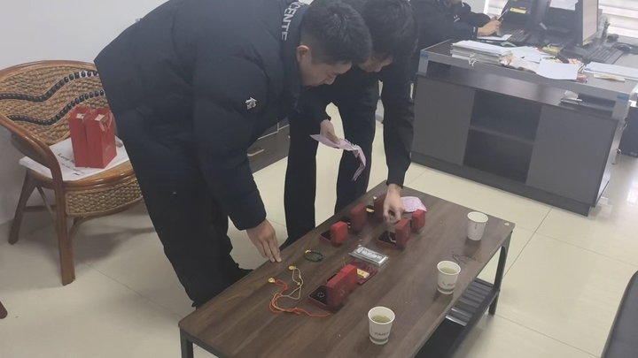 冒充军人设“温柔陷阱”,女子被骗35万元,历下公安跨省挽损 冒充军人设“温柔陷阱”,女子被骗35万元,历下公安跨省挽损