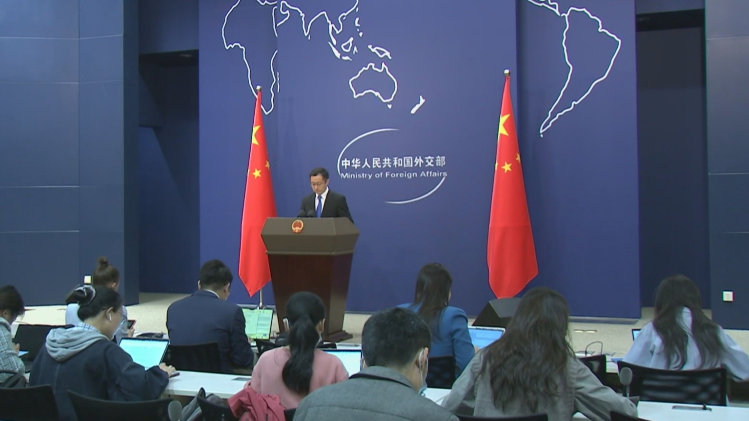 外交部：中方再次敦促日方立即全面严肃彻查不法之徒强行闯入中国驻日本大使馆一事