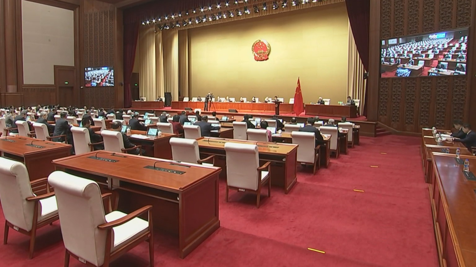 两会一年间|提高代表工作质效 优化代表履职服务保障 两会一年间|提高代表工作质效 优化代表履职服务保障