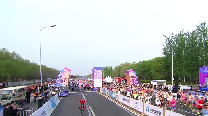太快了,48分19秒,北京荣耀“闪电”跑完半马 太快了,48分19秒,北京荣耀“闪电”跑完半马