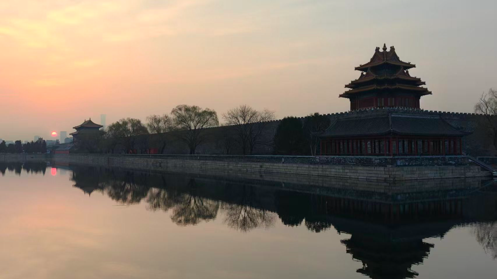 早安北京!美丽朝霞开启美好一天 早安北京!美丽朝霞开启美好一天