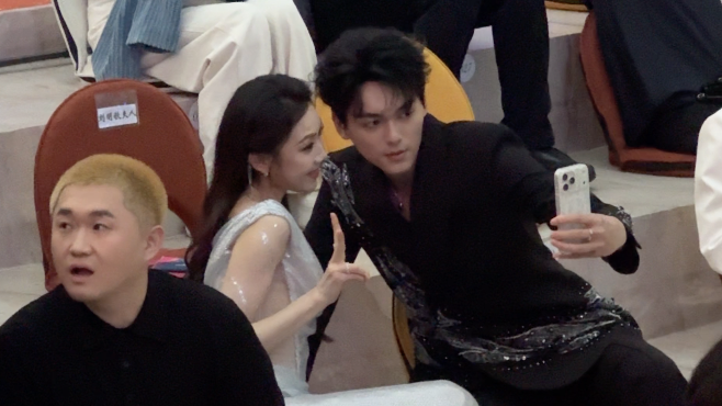 “思念呈吉”澳门同框，这氛围感谁顶得住！