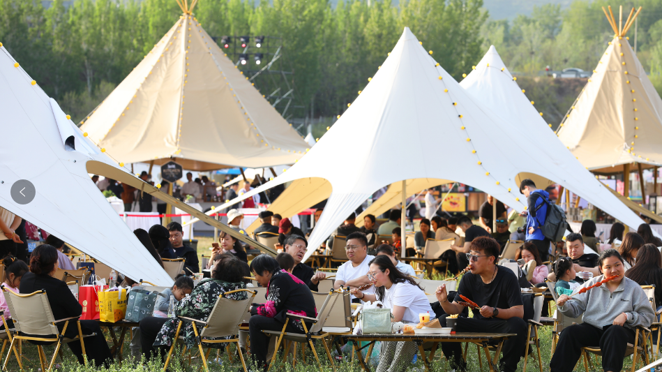 不用满世界飞,在怀柔就能吃上→ 不用满世界飞,在怀柔就能吃上→