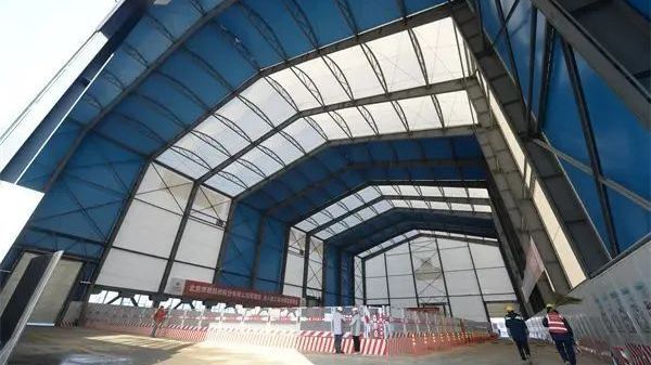 “神器”来袭！地铁丰台施工现场穿上“环保罩”，就在1号线支线→