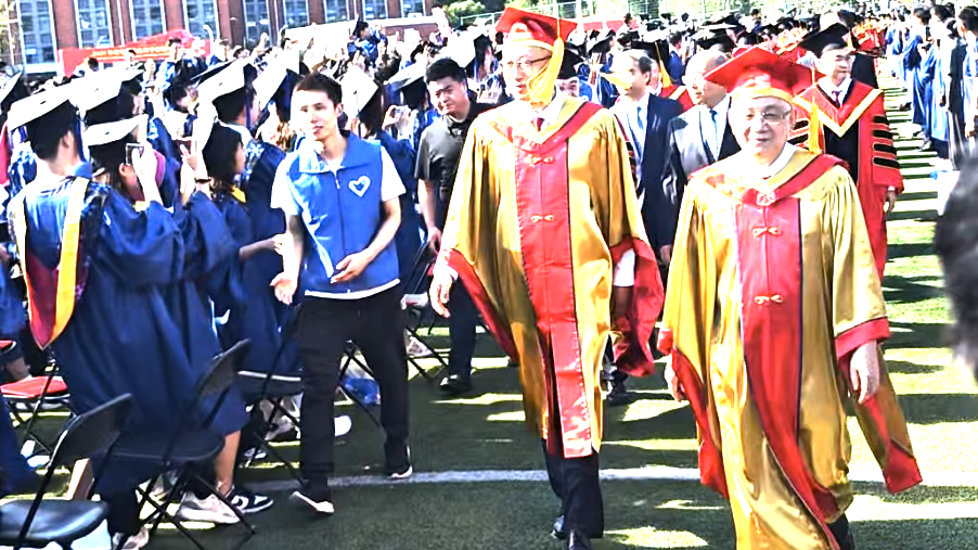 国科大毕业典礼院士含量爆表,国科大毕业典礼共有14名院士出席! 国科大毕业典礼院士含量爆表,国科大毕业典礼共有14名院士出席!