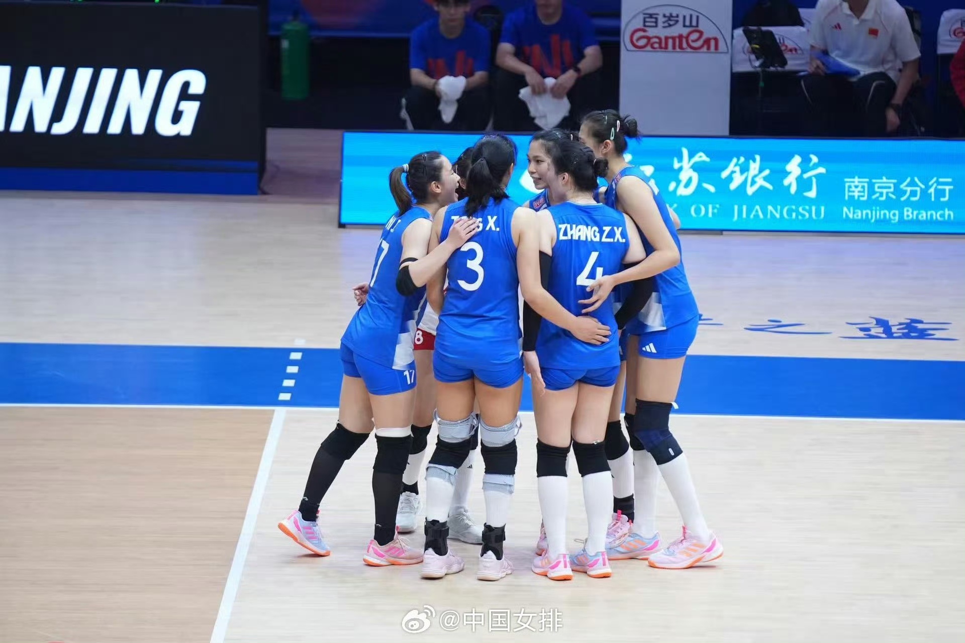3:1逆转波兰队,世联赛南京站中国女排3胜1负收官 3:1逆转波兰队,世联赛南京站中国女排3胜1负收官