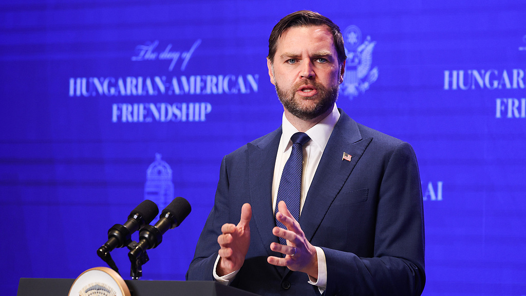 美副总统万斯在匈牙利抨击欧盟政策 美副总统万斯在匈牙利抨击欧盟政策