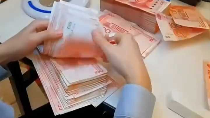 火锅店春节4天赚33.9万元全给员工 火锅店春节4天赚33.9万元全给员工