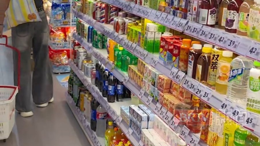 赵一鸣、零食很忙、好想来......疯狂开店的量贩零食店频繁曝出缺斤少两 赵一鸣、零食很忙、好想来......疯狂开店的量贩零食店频繁曝出缺斤少两