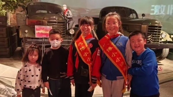 志愿招募丨北京汽车博物馆小小红色讲解员招募啦~一起“开讲”吧! 志愿招募丨北京汽车博物馆小小红色讲解员招募啦~一起“开讲”吧!