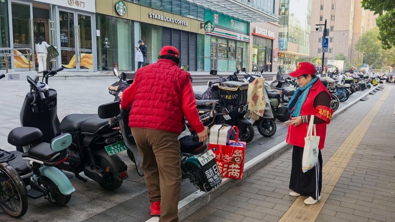 情景实训提质志愿劝导 六方共治破解商圈顽疾 通州九棵树街道持续深化“副中心有我”社会动员实践