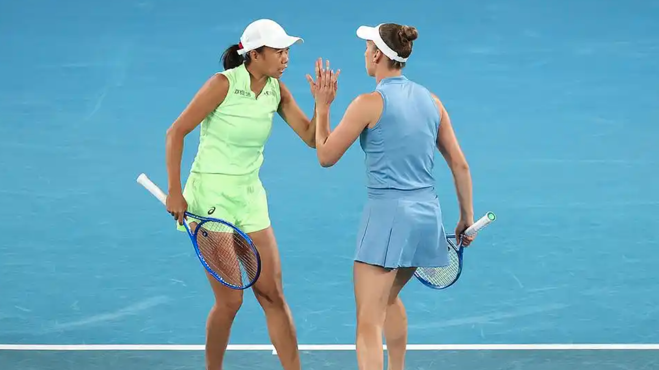 张帅/梅尔滕斯闯入澳网女双决赛 张帅/梅尔滕斯闯入澳网女双决赛