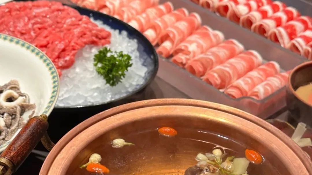 文艺范City Walk美食餐厅——北京源·北京涮肉