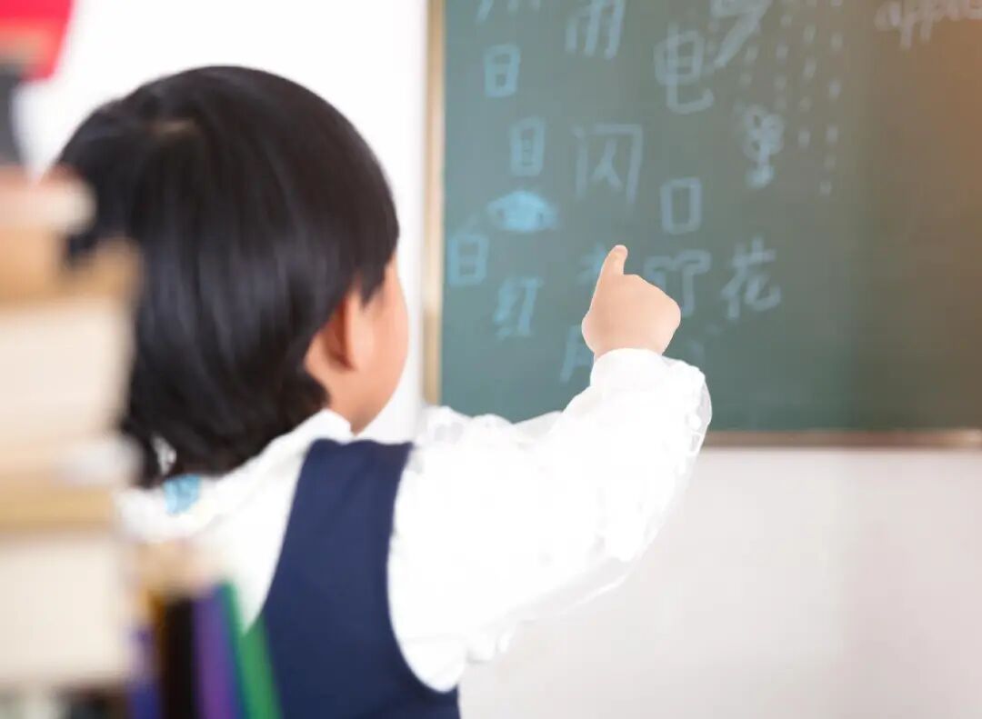 青少年研究专家：多数家长没意识到AI对孩子的风险