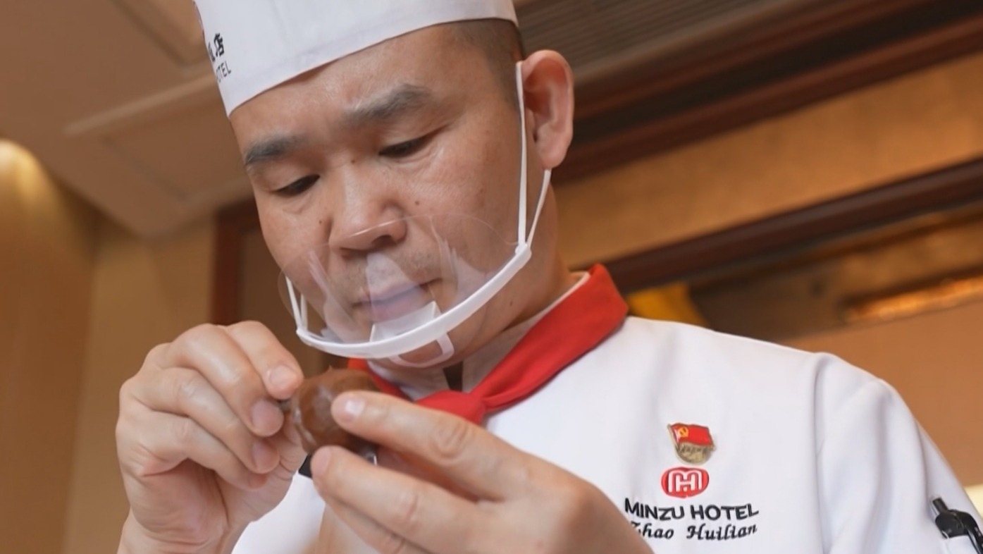 北京劳动者之歌丨赵会连:有温度的匠心精神 有高度的中国味道 北京劳动者之歌丨赵会连:有温度的匠心精神 有高度的中国味道