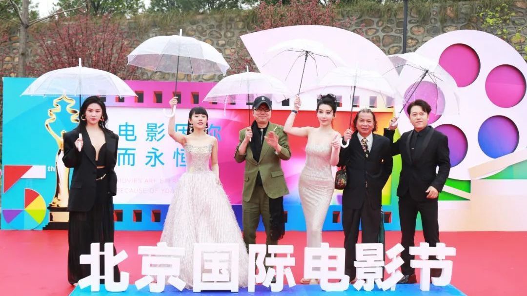 怀柔区:开往影都的列车来了 怀柔区:开往影都的列车来了