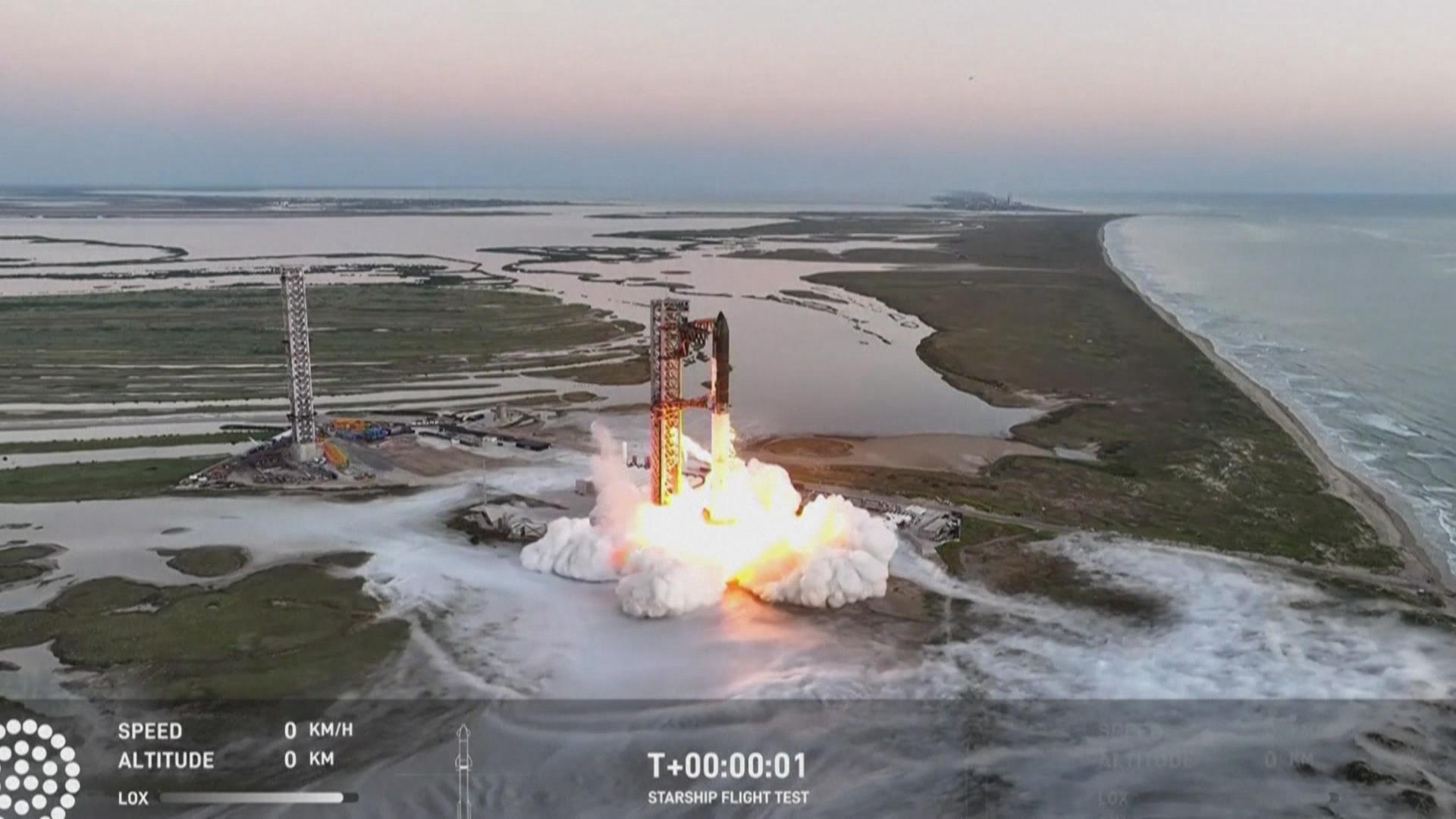 “星舰”第五次试飞 首次实现半空中捕获火箭助推器 “星舰”第五次试飞 首次实现半空中捕获火箭助推器