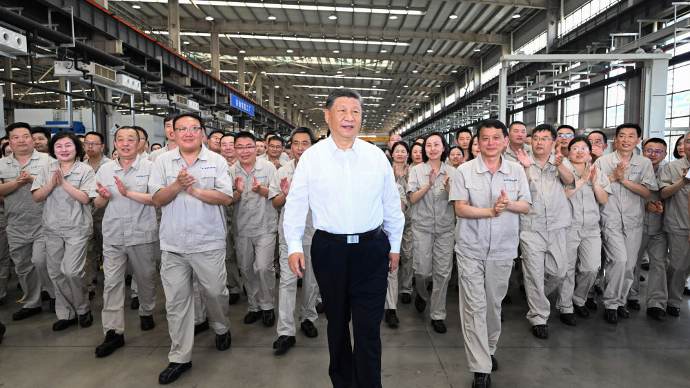 第一观察·瞬间丨“这条路走对了”
